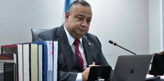 Juez Mario Hichos recibió el expediente del caso Acuerdos Fraudulentos. Foto La Hora: Daniel Ramírez