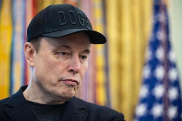 Musk dice que su departamento de recortes para EE.UU. se convirtió en el chivo expiatorio Elon Musk dice que su departamento de recortes para EE.UU. se convirtió en el chivo expiatorio. Foto La Hora: EFE Archivo.