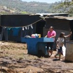 Los resultados del estudio sugieren que el área rural sigue siendo la más afectada con el fenómeno de la pobreza. Foto La Hora: Archivo.