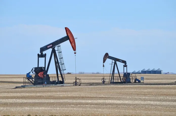 Precios del petroleo caen tras el anuncio de Trump de un cese al fuego entre Israel e Iran Precios del petróleo caen tras el anuncio de Trump de un cese al fuego entre Israel e Irán