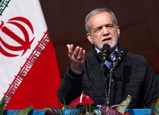 El presidente de Irán, Masoud Pezeshkian. Foto La Hora / AP