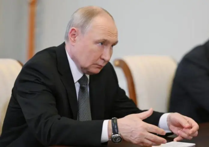 The 28th St. Petersburg International Economic Forum Putin no acudirá a la cumbre de los BRICS en Brasil por orden de arresto de la CPI. Foto La Hora: EFE.