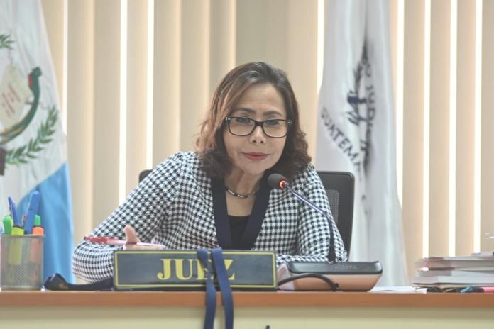 La jueza Silvia de León fue retirada del Juzgado de Mayor Riesgo C por decisión de la CSJ. Foto La Hora: Fabricio Alonzo
