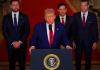 El presidente Donald Trump ofreció un discurso luego de abrir fuego contra Irán. Foto: EFE/EPA/Carlos Barria / POOL