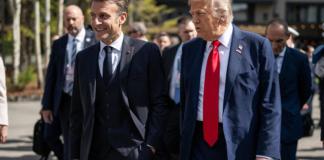 El presidente de Estados Unidos, Donald Trump, desmintió este martes a su homólogo francés, Emmanuel Macron, y aseguró que no abandonó prematuramente la cumbre del G7. Foto La Hora: EFE.