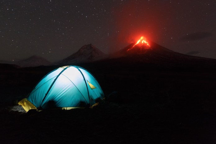 Turismo - noche - Envato