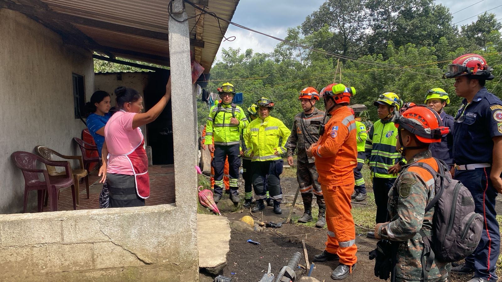 Volcán de Fuego: Más de 500 personas son evacuadas en Chimaltenango, Sacatepéquez y Escuintla