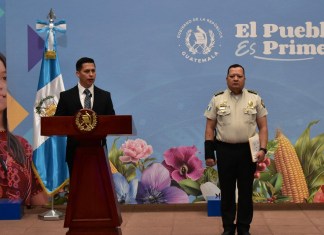 Viceministro de Mingob sobre 303 homicidios en mayo: «Se está teniendo un análisis» Viceministro de Seguridad, José Portillo Salazar, y director general de la Policía Nacional Civil, David Custodio Boteo.