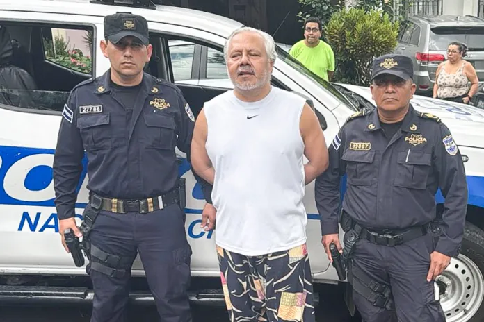 Detenido en El Salvador un abogado crítico de Gobierno de Bukele por Enrique Anaya