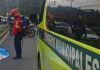 Una persona falleció en un accidente de tránsito en la Calzada La Paz. Foto La Hora: Bomberos Municipales