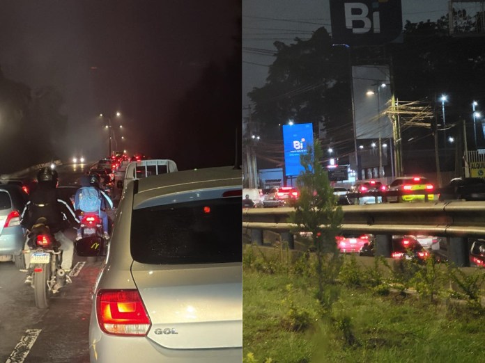 Se reportan largas filas de vehículos en la Carretera a El Salvador. Foto La Hora: Redes sociales