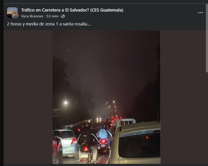 Se reportan largas filas de vehículos en la Carretera a El Salvador. Foto La Hora: Redes sociales