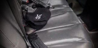 Arsenal localizado tras enfrentamiento armado ocurrido en Ciudad Quetzal. Arte La Hora: Roberto Altan