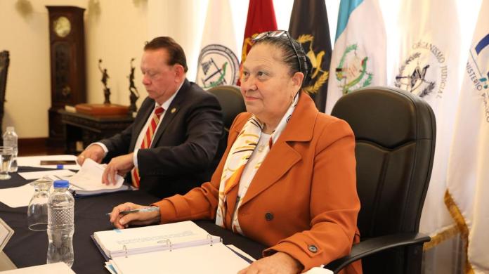 El Ministerio Público (MP) evita que Consuelo Porras, haga una aparición pública para desvanecer los señalamientos sobre su estado de salud. Foto La Hora: MP