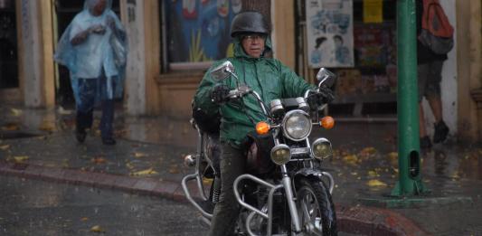 PMT reporta tráfico lento en la ciudad capital debido a lluvias reportadas en horas de la tarde