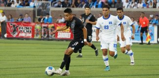 Guatemala se enfrenta a República Dominicana. Foto La Hora: FFG