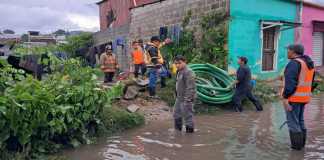 La Conred brinda apoyo con cuerpos de socorro por inundaciones repentinas en distintos departamentos. El pronóstico de este día es que continúen nublados y lluvia. Foto: Conred