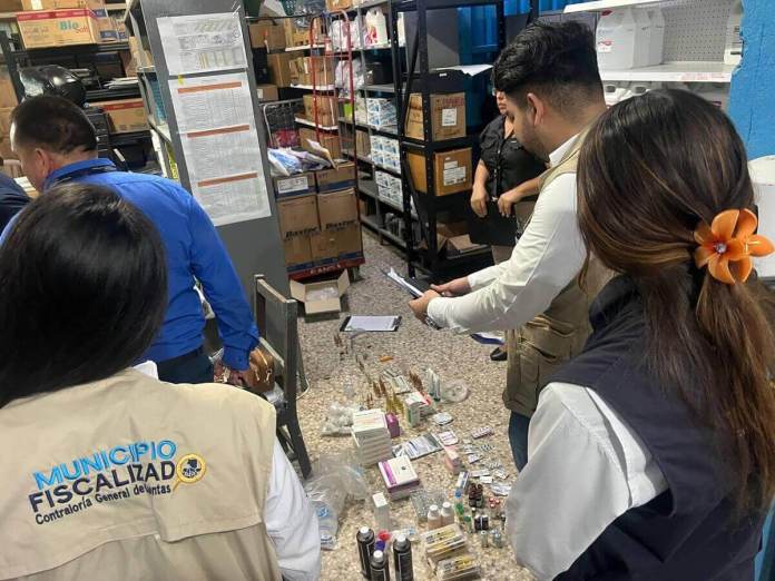 robo medicamentos Auditores encontraron diversos medicamentos escondidos en el hospital de Coatepeque. Foto La Hora: CGC