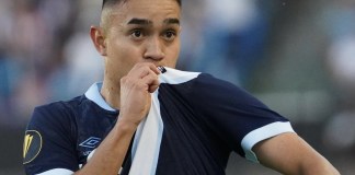 Óscar Santis lideró la victoria de Guatemala ante Jamaica en su debut en la Copa Oro 2025 este lunes 16 de junio. Foto La Hora: FFG