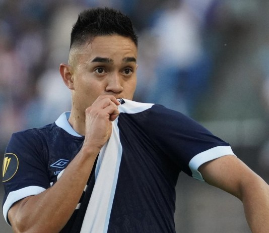 Óscar Santis lideró la victoria de Guatemala ante Jamaica en su debut en la Copa Oro 2025 este lunes 16 de junio. Foto La Hora: FFG