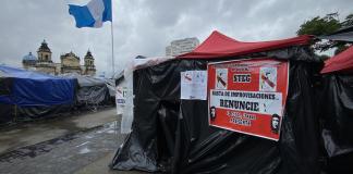 El Sindicato de Trabajadores de la Educación de Guatemala (STEG) aseguró que ocho salas han otorgado amparos a su favor. Foto La Hora: José Orozco