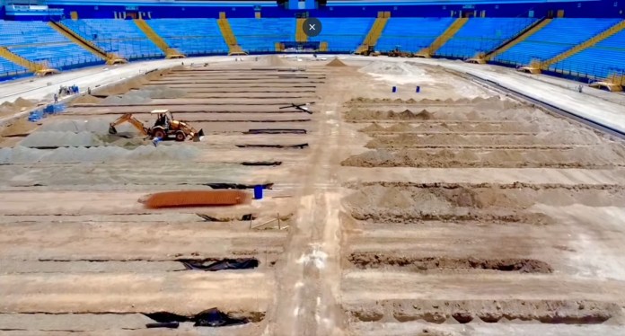 El Estadio Nacional Doroteo Guamuch Flores estaría preparado a finales de año. Foto La Hora: Remodelación Estadio Doroteo Guamuch Flores El Estadio Nacional Doroteo Guamuch Flores estaría preparado a finales de año. Foto La Hora: Remodelación Estadio Doroteo Guamuch Flores