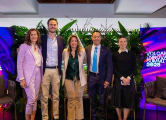 Representantes de Banco Industrial anuncian participación en Volvano Innovation Summit. Foto: La Hora