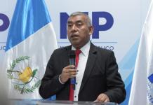 El jefe de la Fiscalía Especial Contra la Impunidad (FECI), Rafael Curruchiche, dio detalles del caso contra Melvin Quijivix. Foto La Hora: José Orozco