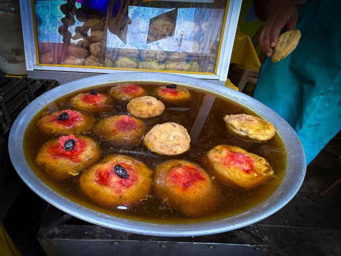 Los visitantes pueden degustar gran variedad de comida tìpica. Foto La Hora: Daniel Ramírez.
