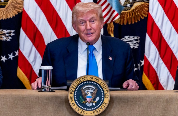 Tras advertencia previa Trump impone más aranceles a Brasil por el caso de Bolsonaro. Foto La Hora: EFE