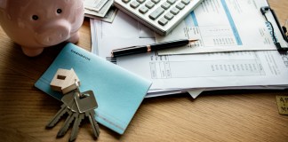 Aprende a tomar el control de tu dinero con esta miniguía y mejora tu bienestar financiero.
