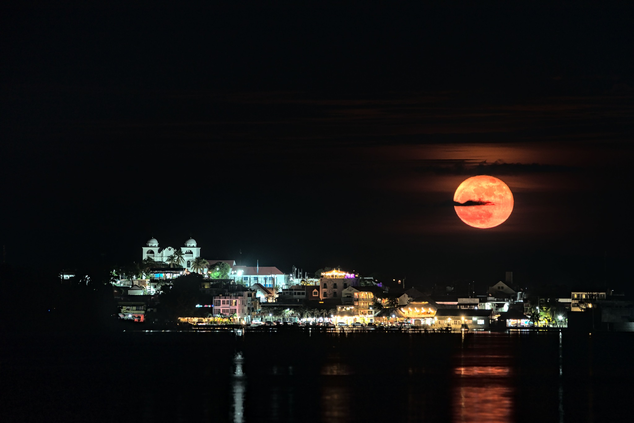Superluna