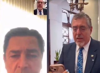 El director técnico de la selección nacional de Guatemala, Luis Fernado Tena, habló con el presidente Bernardo Arévalo. Foto La Hora. Bernardo Arévalo
