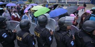 La Cámara de Industria de Guatemala (CIG) se refirió a los bloqueos del Sindicato de Trabajadores de la Educación de Guatemala (STEG). Foto: Fabricio Alonzo