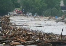Autoridades de Texas reportan al menos 13 fallecidos y 20 desaparecidos tras inundaciones en Kerr Autoridades del Texas reportan al menos 13 fallecidos y 20 desaparecidos tras inundaciones derivadas de lluvias en horas de la noche del pasado 3 de julio.