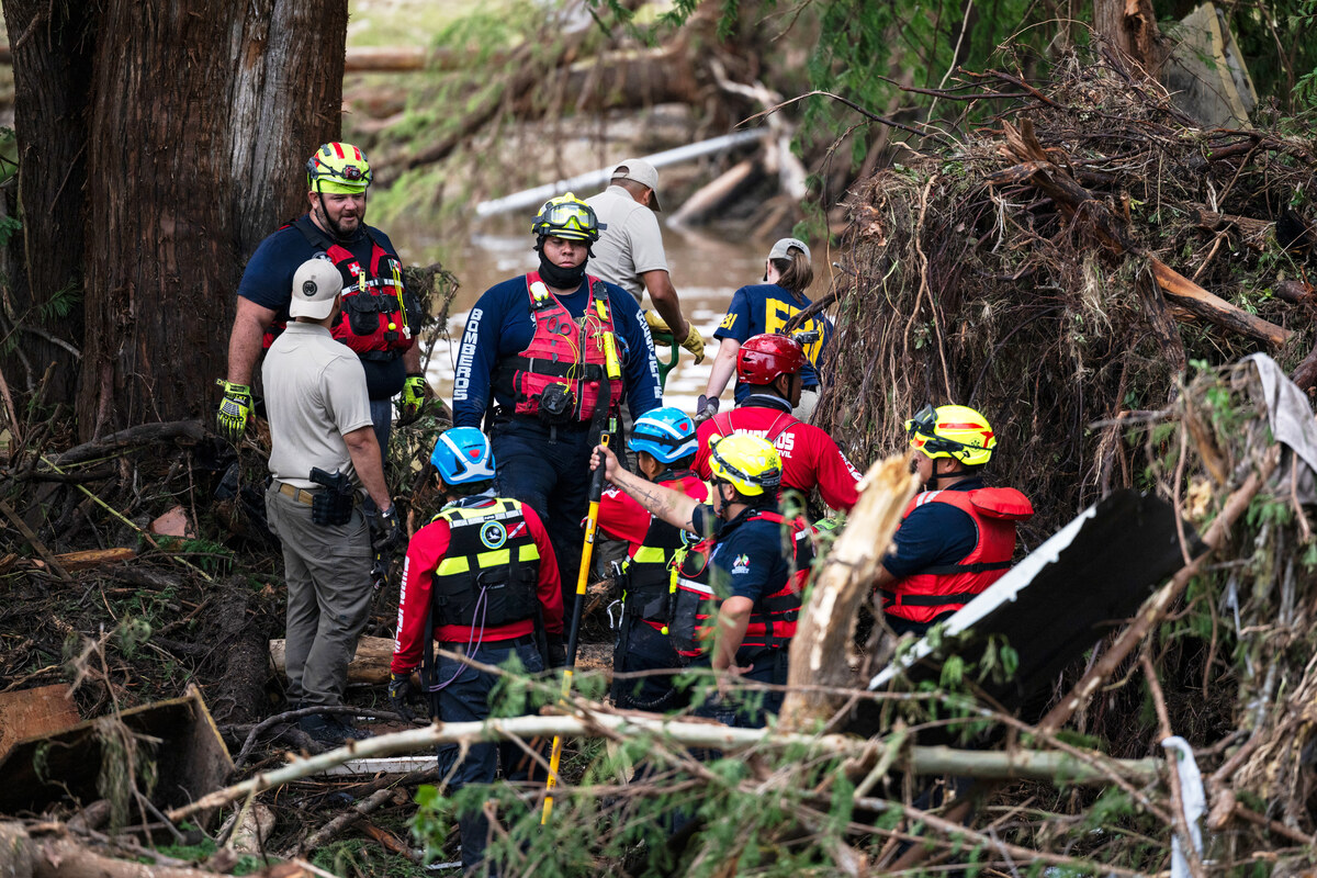«Buscamos un milagro», expresa titular de fuerzas de rescate durante inundaciones en Texas