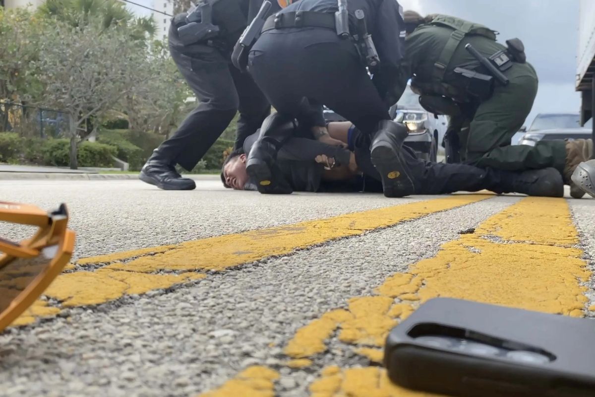 Ciudadano de origen guatemalteco es atacado por agentes en redada; video se viraliza meses después