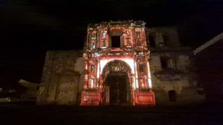 Festival de la Luz 2025, Compañía de Jesús. Foto La Hora - Julio Sicán