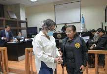 La excandidata Blanca Saravia fue beneficiada con un cambio de delito de asesinato a encubrimiento propio el pasado 13 de junio. Foto La Hora: Fabricio Alonzo