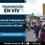 En vivo: Sindicato de trabajadores de salud bloquea el Trébol y otros puntos del país. Foto La Hora: Daniel Ramírez.