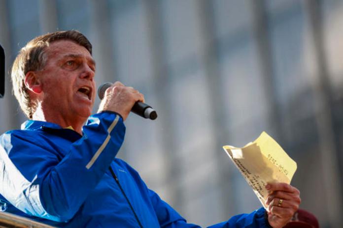 La Corte Suprema de Brasil dictó este viernes nuevas medidas cautelares contra el expresidente Jair Bolsonaro,. Foto La Hora: EFE.