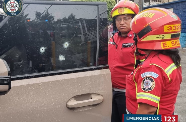 Ataque armado en zona 7 deja una persona fallecida . Foto La Hora: Bomberos Municipales.