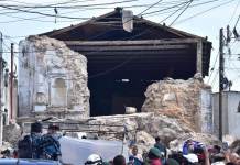 A un mes de la secuencia sísmica, Conred sigue sin definir plan de recuperación para Santa María de Jesús Fachada del templo El Calvario en Santa María de Jesús quedó destruida. Foto La Hora: Daniel Ramírez