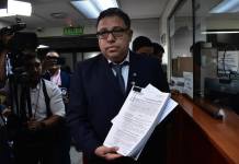 Carlos Mendoza, secretario de Segeplan, presentó amparo contra la FECI ante la CSJ. Foto La Hora: Daniel Ramírez