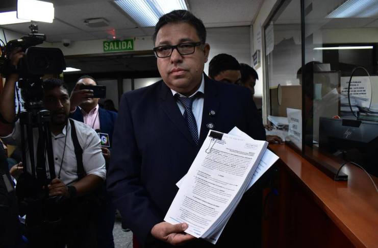 Carlos Mendoza, secretario de Segeplan, presentó amparo contra la FECI ante la CSJ. Foto La Hora: Daniel Ramírez