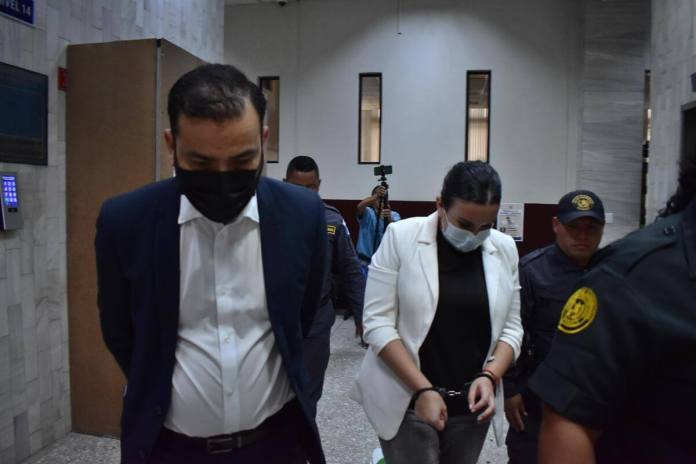 Juan Francisco Ortiz y María Teresa Gudiel fueron ligados a proceso por su posible vinculación a la muerte de Claudina Velásquez. Foto La Hora: Daniel Ramírez