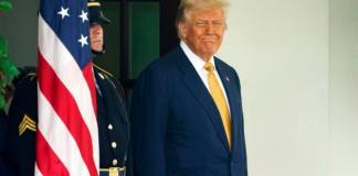  El presidente de Estados Unidos, Donald Trump, dijo este miércoles que no tiene "prisa" para cerrar un acuerdo nuclear con Irán, Foto La Hora: EFE.