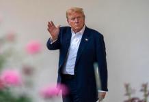 El presidente estadounidense Donald Trump anuncia aranceles del 25 % para India . Foto La Hora: EFE.
