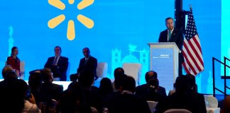 Embajador de EE. UU. Iniciativa de ley antilavado de dinero es una plataforma para la transparencia