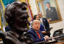 EE.UU. : Donald Trump impone a Japón y Corea del Sur aranceles del 25 % a partir de agosto EE.UU. : Donald Trump impone a Japón y Corea del Sur aranceles del 25 % a partir de agosto. Foto La Hora: EFE.